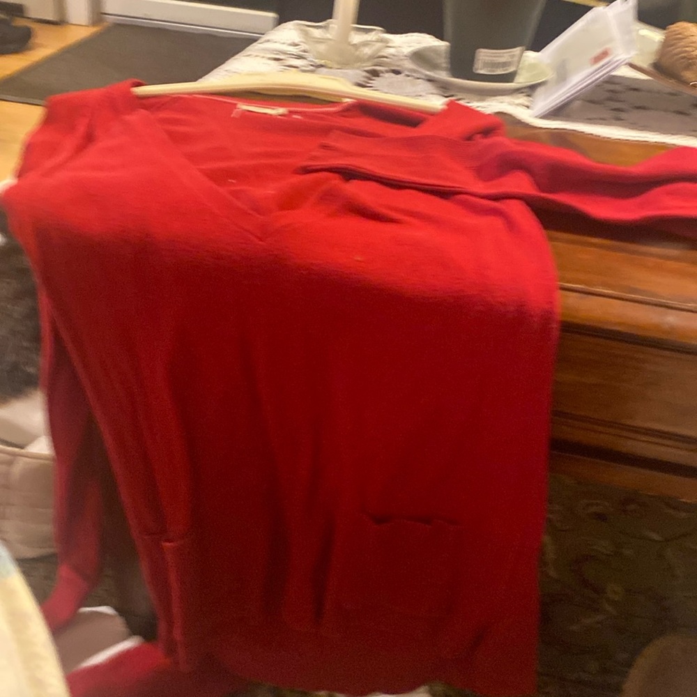 Old Navy v- neck tunic , 2 front pockets